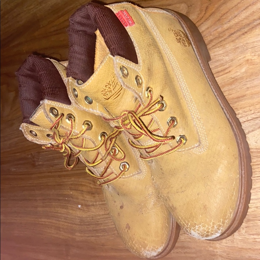 Timberlands - Picture 2 of 4